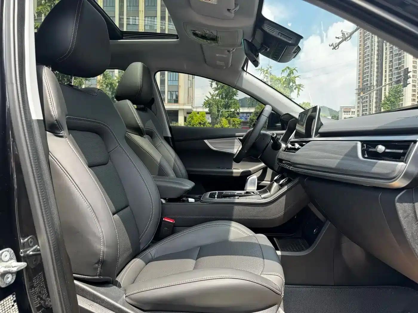 Chery Tiggo 8 2020 Facelift 290TGDI Automatic Luxury Edition — миниатюра 10