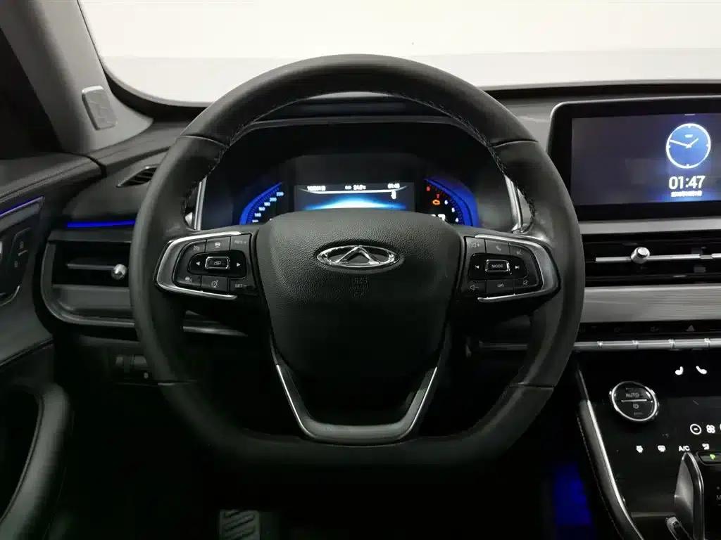 Chery Tiggo 8 2020 Facelift 290TGDI Automatic Luxury Edition — миниатюра 11