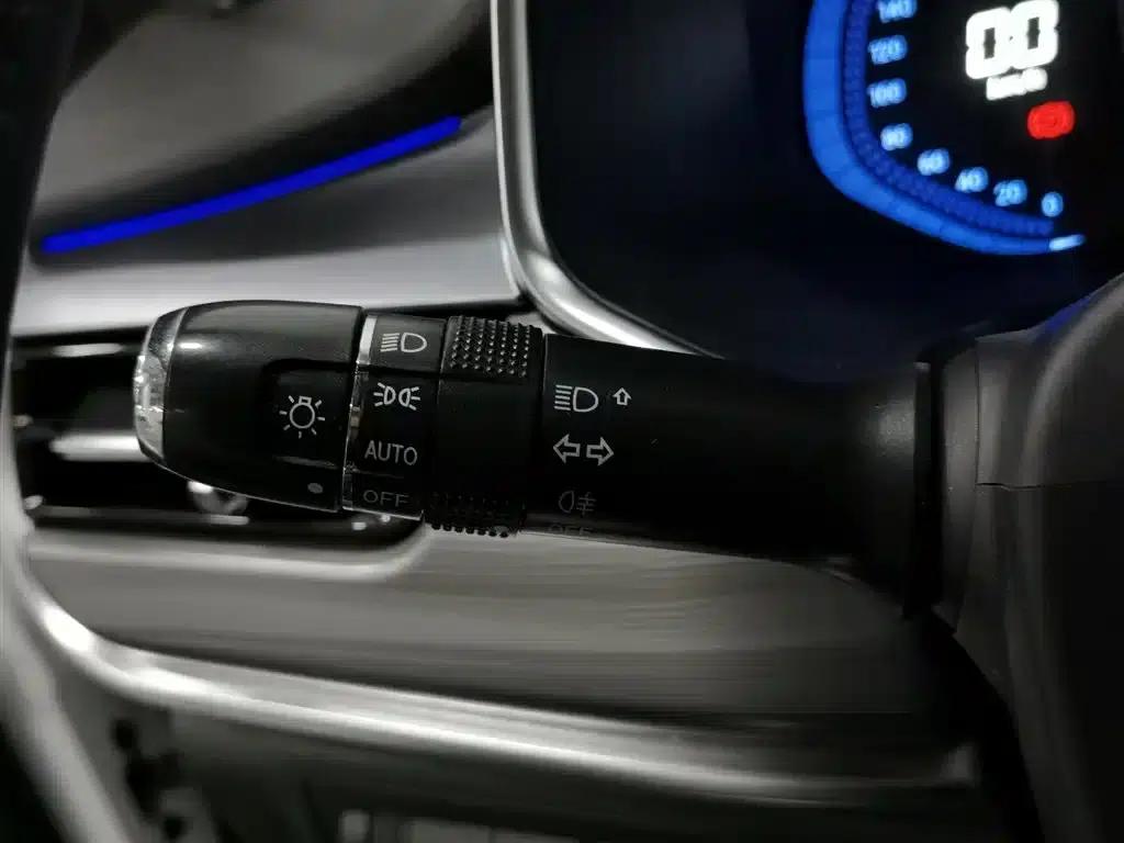 Chery Tiggo 8 2020 Facelift 290TGDI Automatic Luxury Edition — миниатюра 21