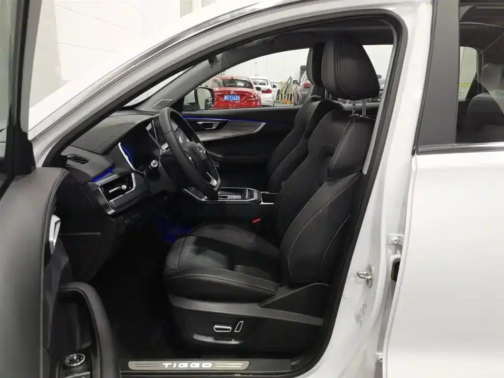 Chery Tiggo 8 2020 Facelift 290TGDI Automatic Luxury Edition — миниатюра 10