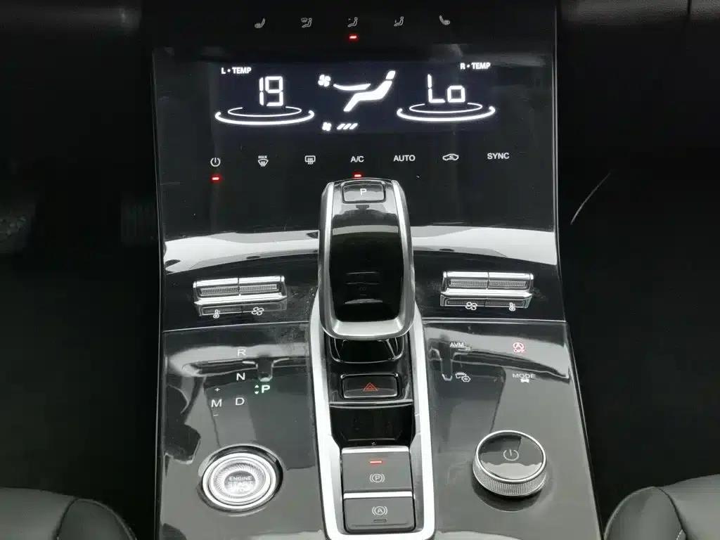 Chery Tiggo 8 2021 Kunpeng Edition 290TGDI Automatic Wind Chaser Edition — миниатюра 13