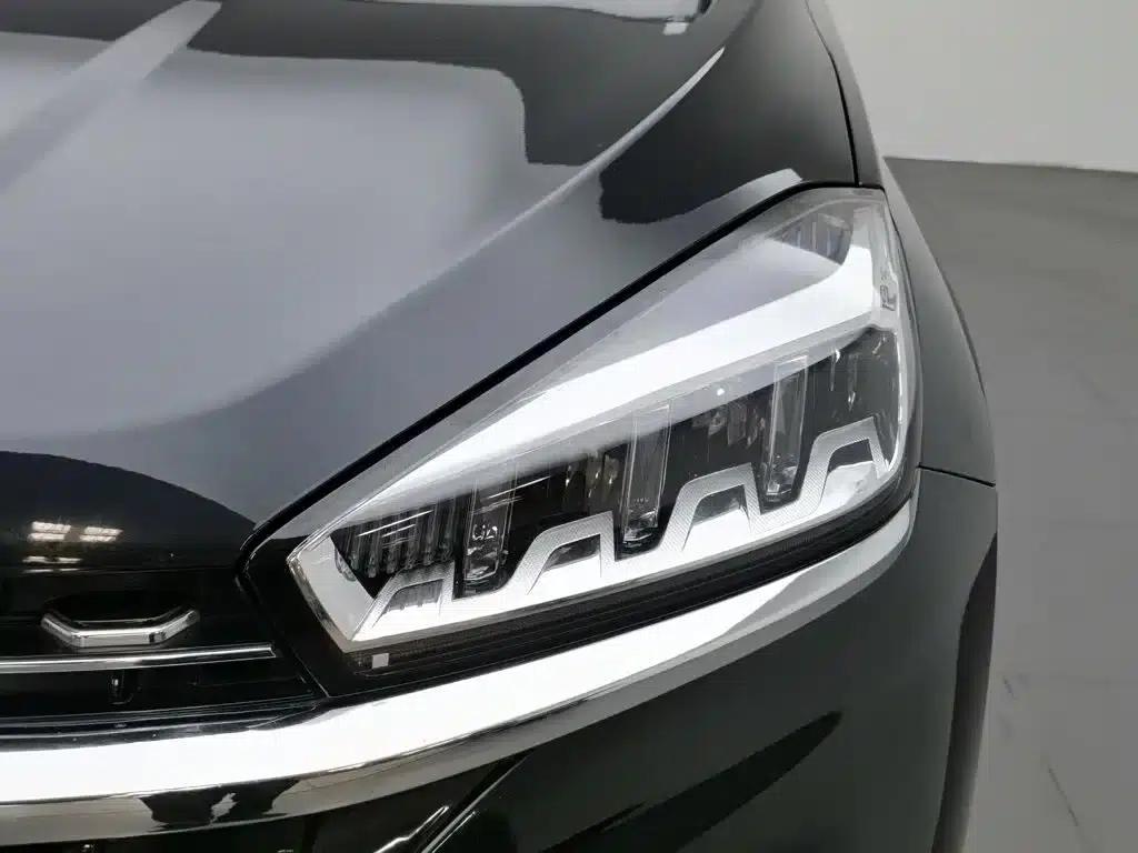 Chery Tiggo 8 2021 Kunpeng Edition 290TGDI Automatic Wind Chaser Edition — миниатюра 7