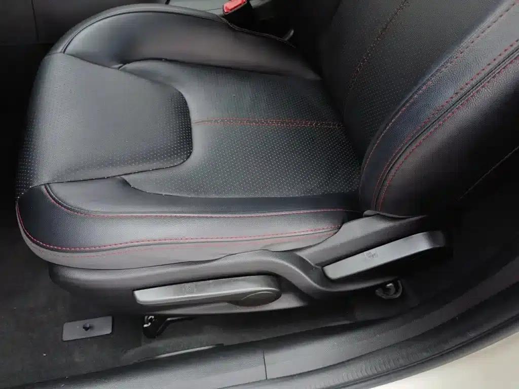 Chery Arrizo 5 2016 1.5L CVT Trendsetter Edition — миниатюра 20
