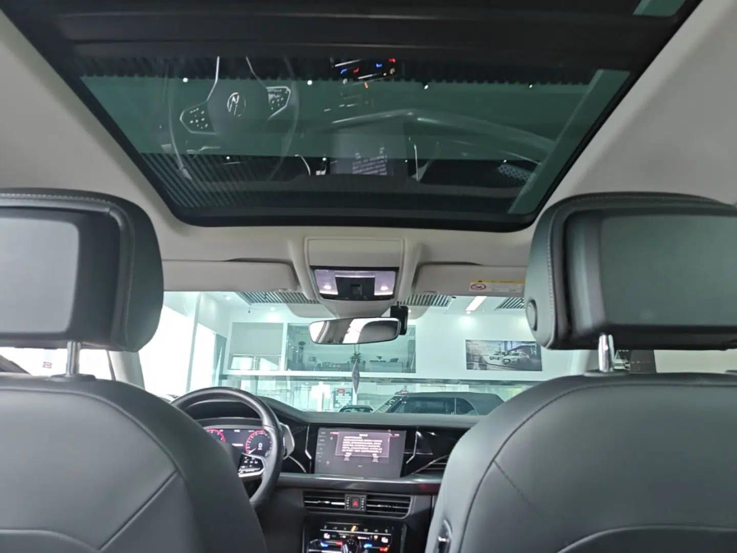 Volkswagen Passat 2023 Restyled 330TSI Starry Luxury Edition — миниатюра 21