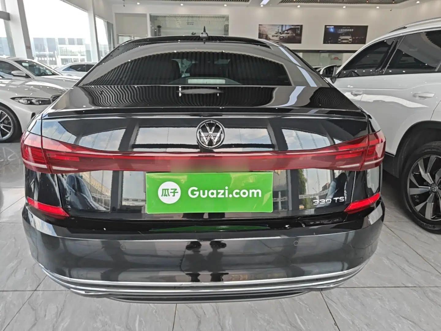 Volkswagen Passat 2023 Restyled 330TSI Starry Luxury Edition — миниатюра 5