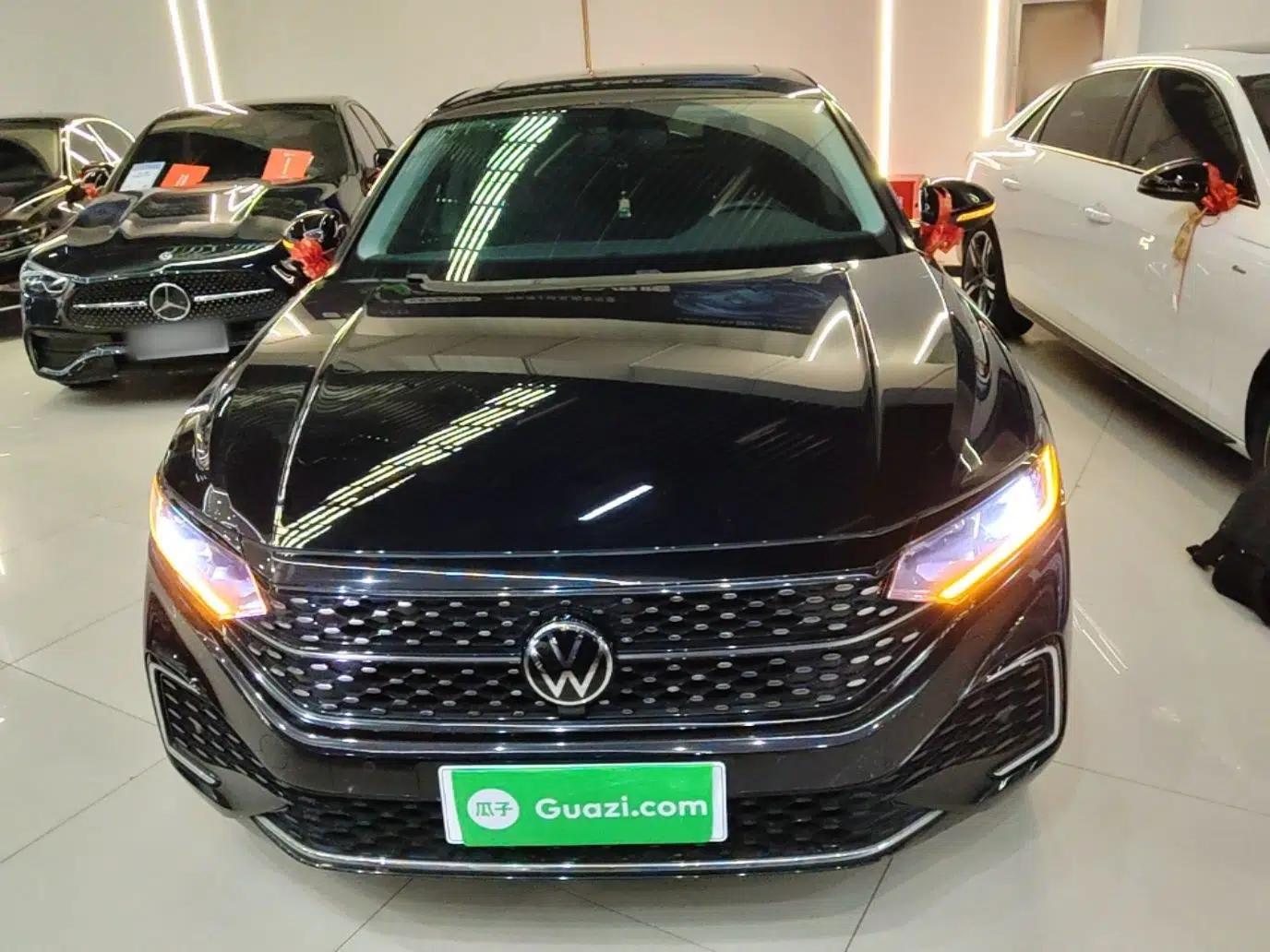 Volkswagen Passat 2022 330TSI Starry Elite Edition Custom Version — миниатюра 2