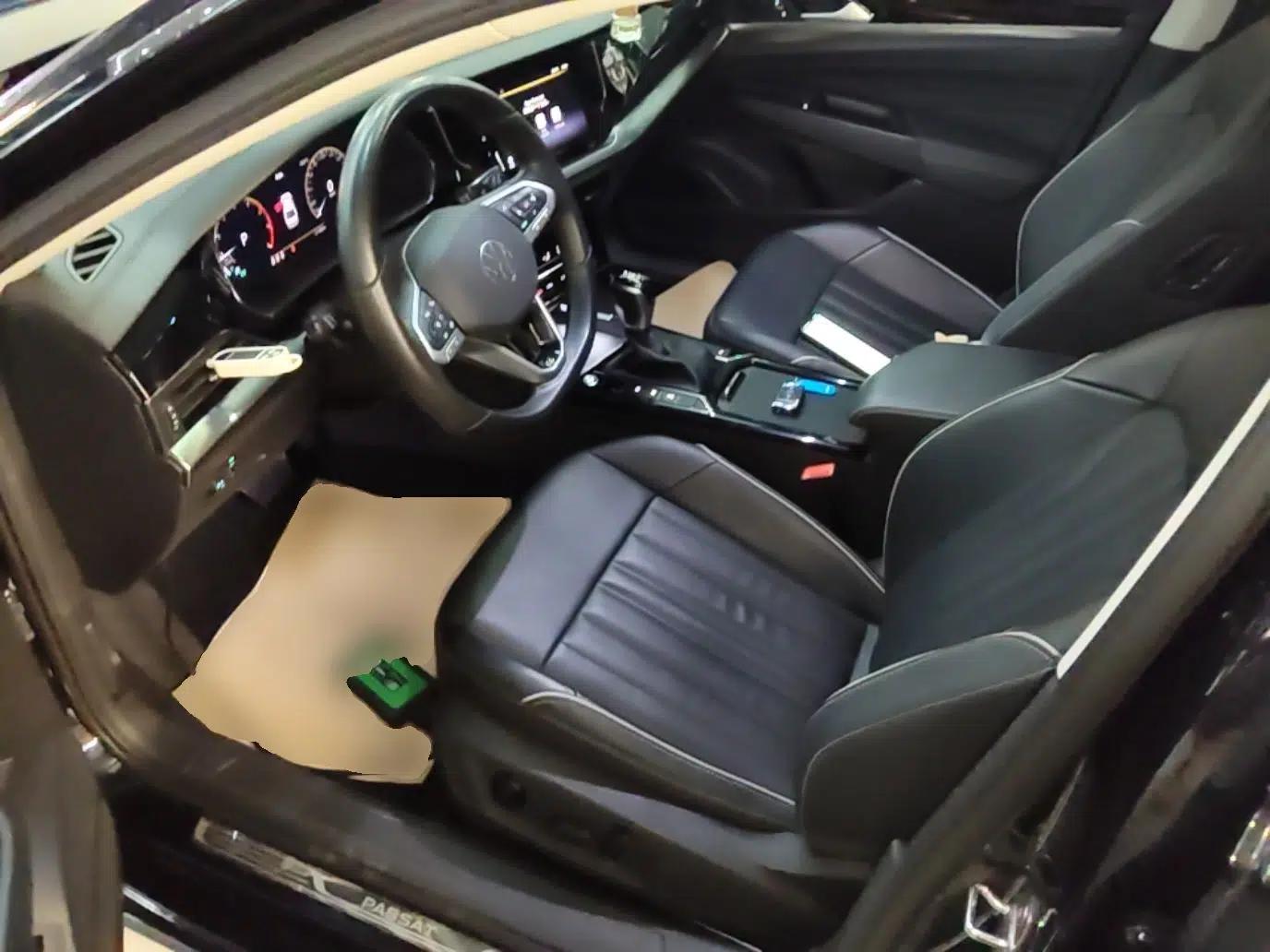 Volkswagen Passat 2022 330TSI Starry Elite Edition Custom Version — миниатюра 17
