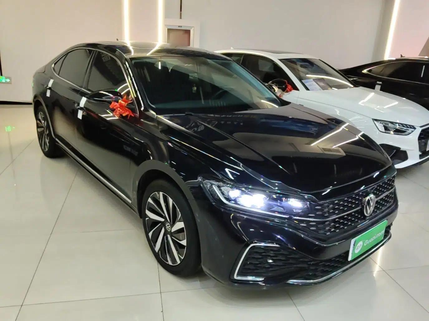 Volkswagen Passat 2022 330TSI Starry Elite Edition Custom Version — миниатюра 3