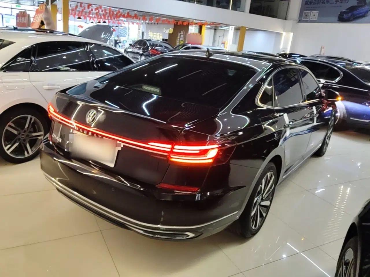 Volkswagen Passat 2022 330TSI Starry Elite Edition Custom Version — миниатюра 6