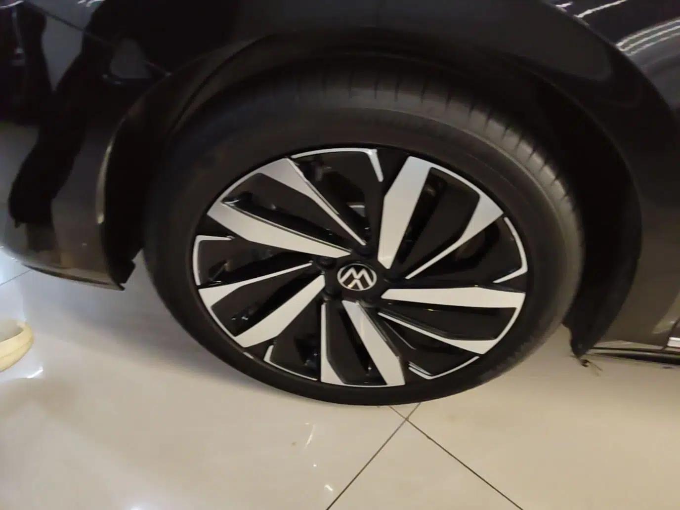 Volkswagen Passat 2022 330TSI Starry Elite Edition Custom Version — миниатюра 10