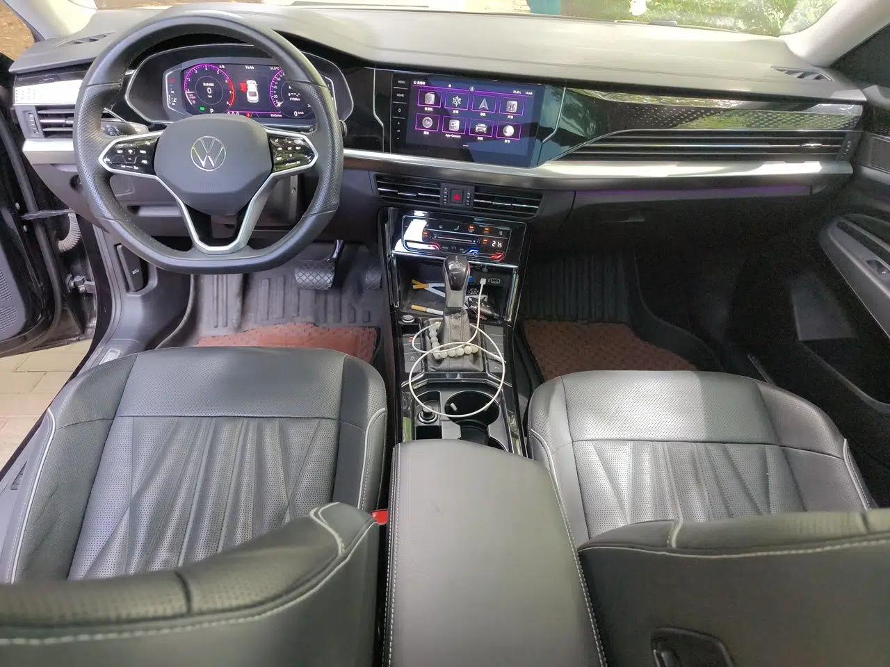 Volkswagen Passat 2022 330TSI Starry Luxury Edition — миниатюра 9