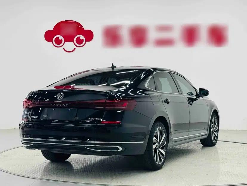 Volkswagen Passat 2022 330TSI Elite Edition — миниатюра 16