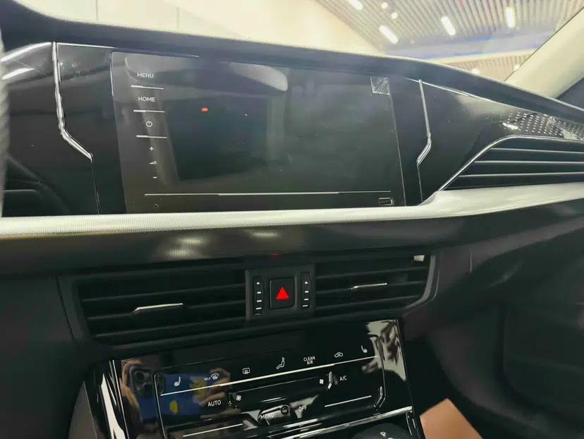 Volkswagen Passat 2022 330TSI Elite Edition — миниатюра 20