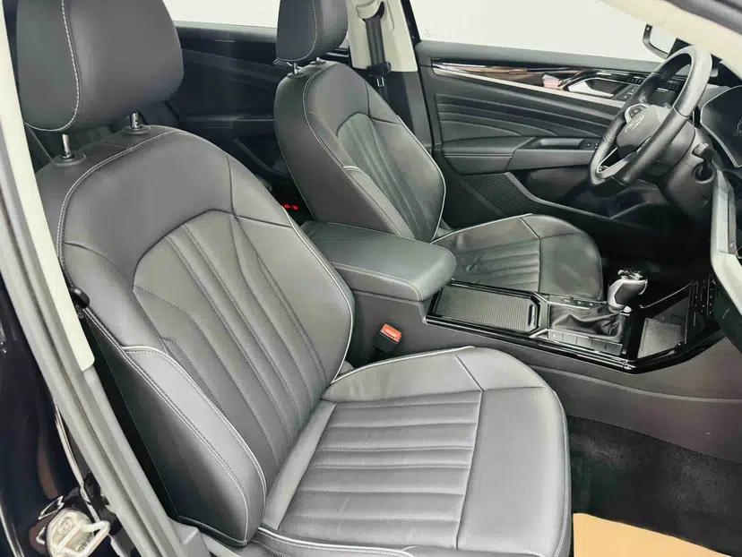 Volkswagen Passat 2022 330TSI Elite Edition — миниатюра 24