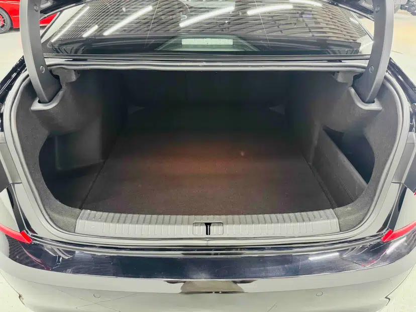 Volkswagen Passat 2022 330TSI Elite Edition — миниатюра 27