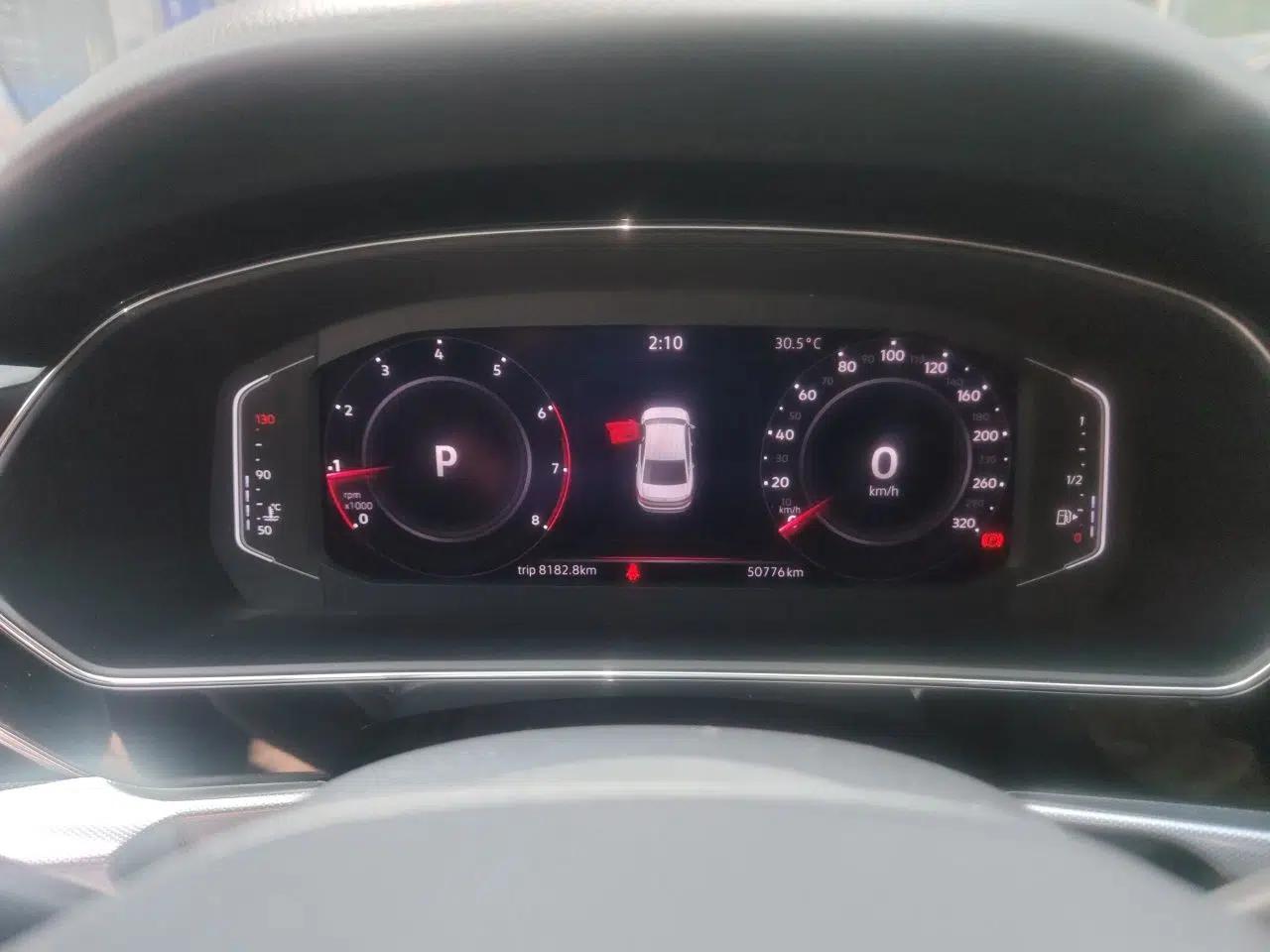 Volkswagen Passat 2022 330TSI Starry Elite Edition — миниатюра 11