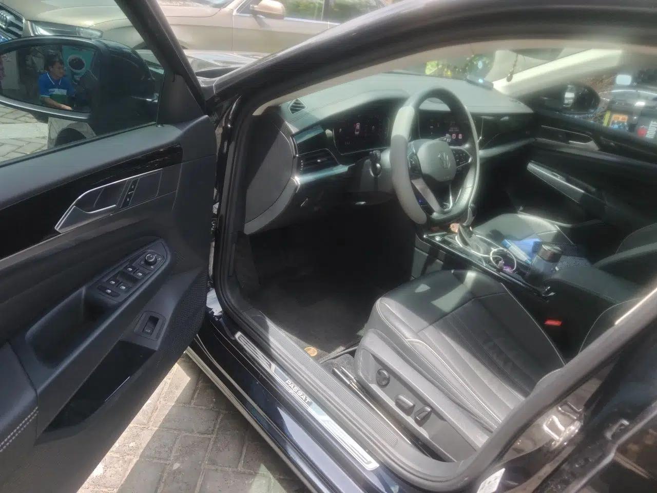 Volkswagen Passat 2022 330TSI Starry Elite Edition — миниатюра 16