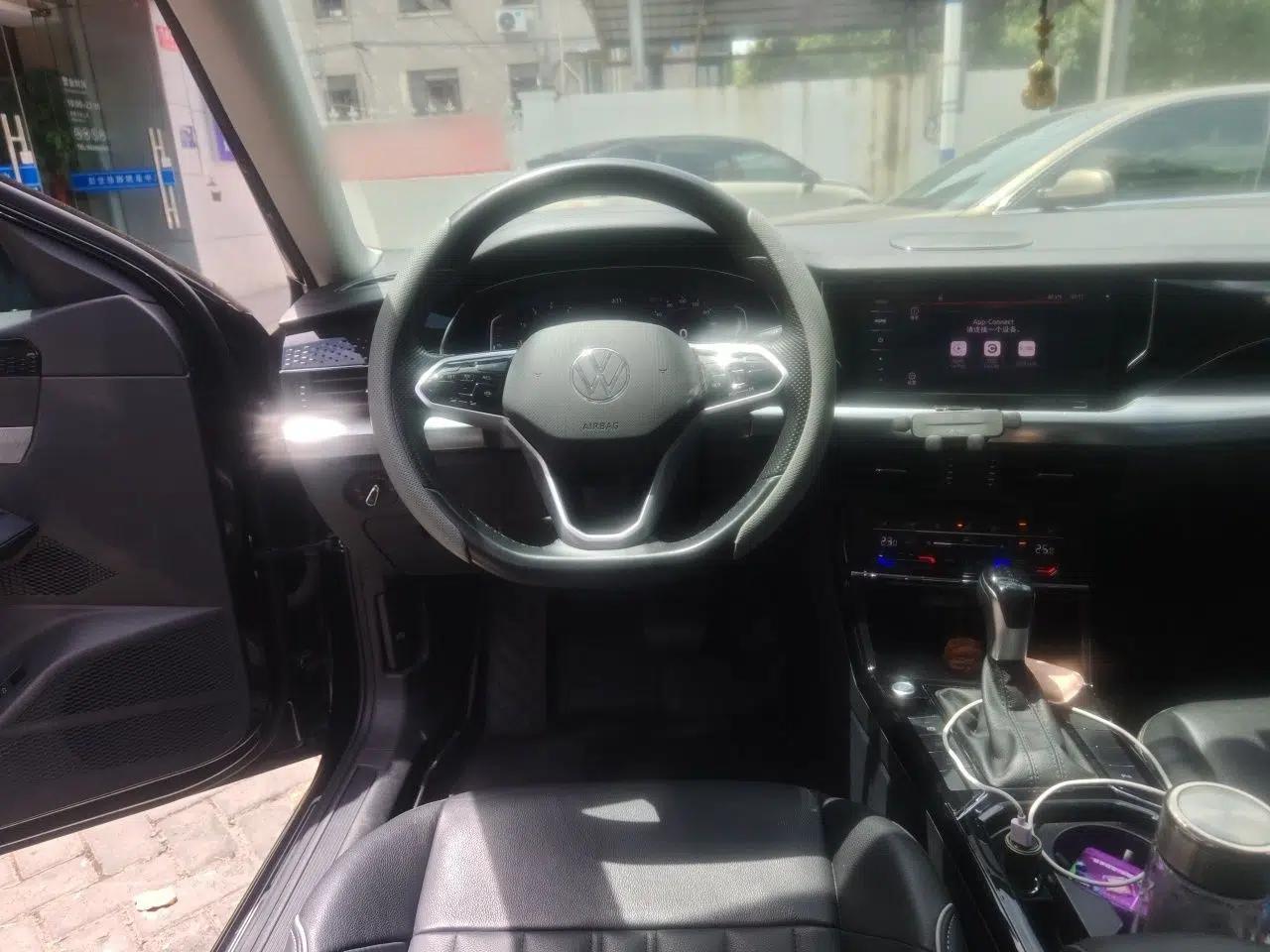 Volkswagen Passat 2022 330TSI Starry Elite Edition — миниатюра 10