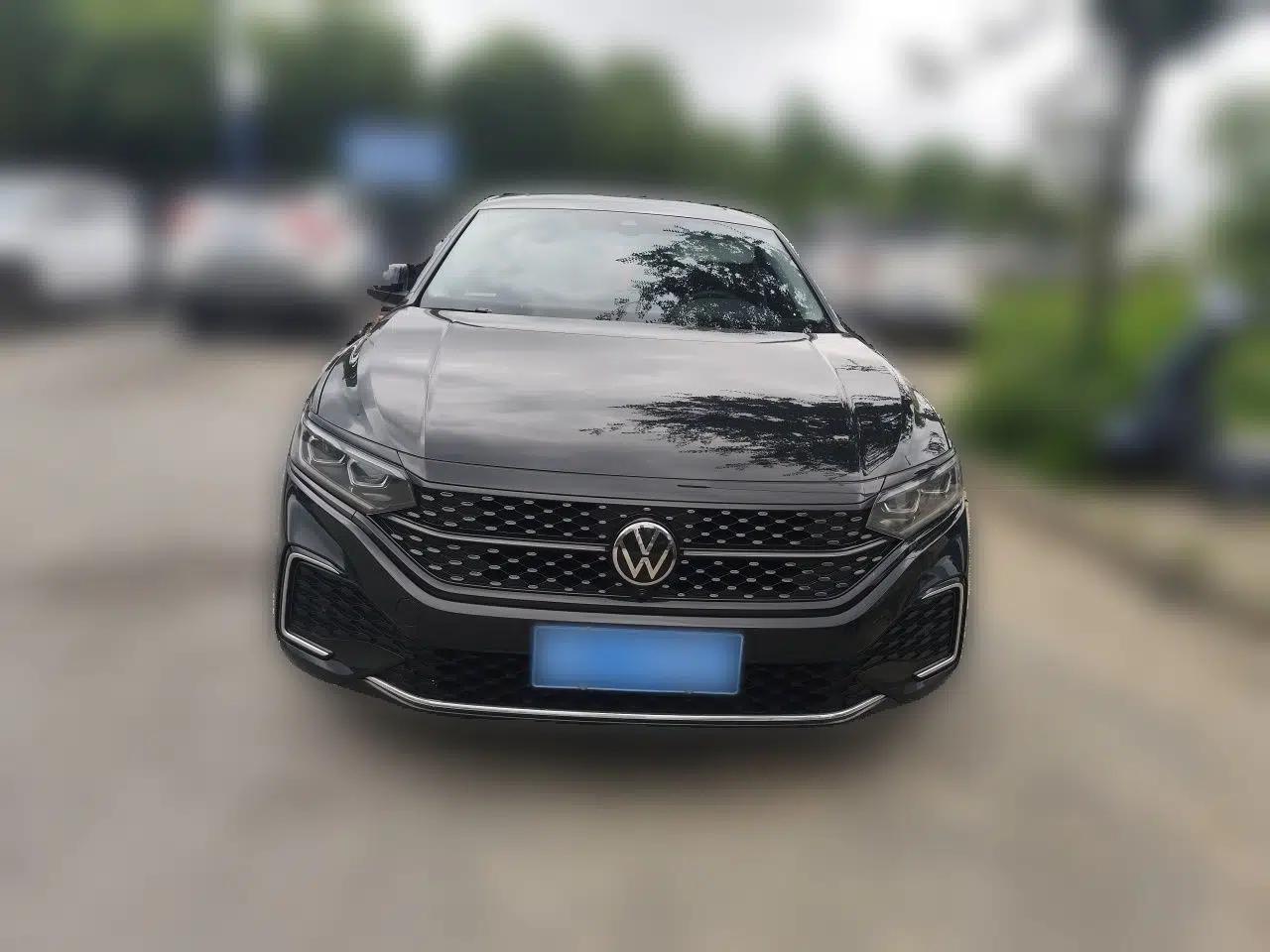 Volkswagen Passat 2024 380TSI Starry Dragon Edition — миниатюра 2