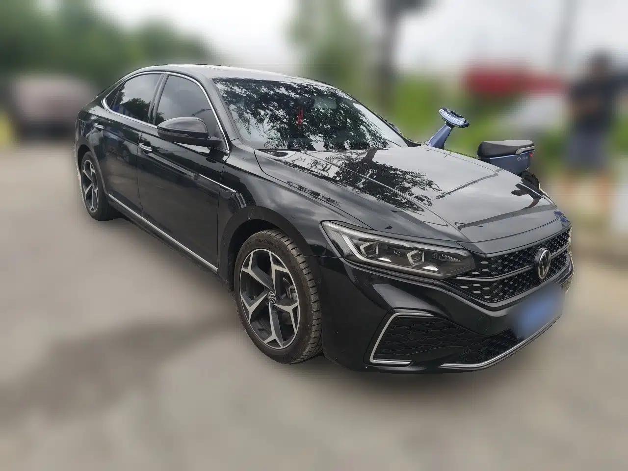 Volkswagen Passat 2024 380TSI Starry Dragon Edition — миниатюра 3