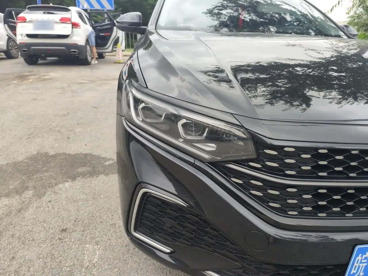 Volkswagen Passat 2024 380TSI Starry Dragon Edition — миниатюра 7