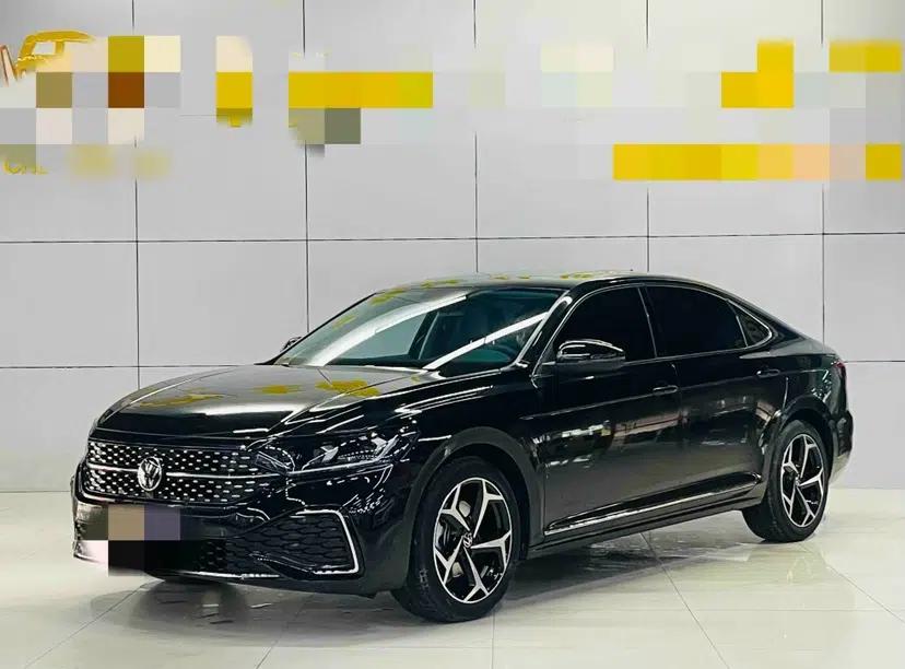 Volkswagen Passat 2025 Outstanding Model 380TSI Starry Dragon Edition — миниатюра 12