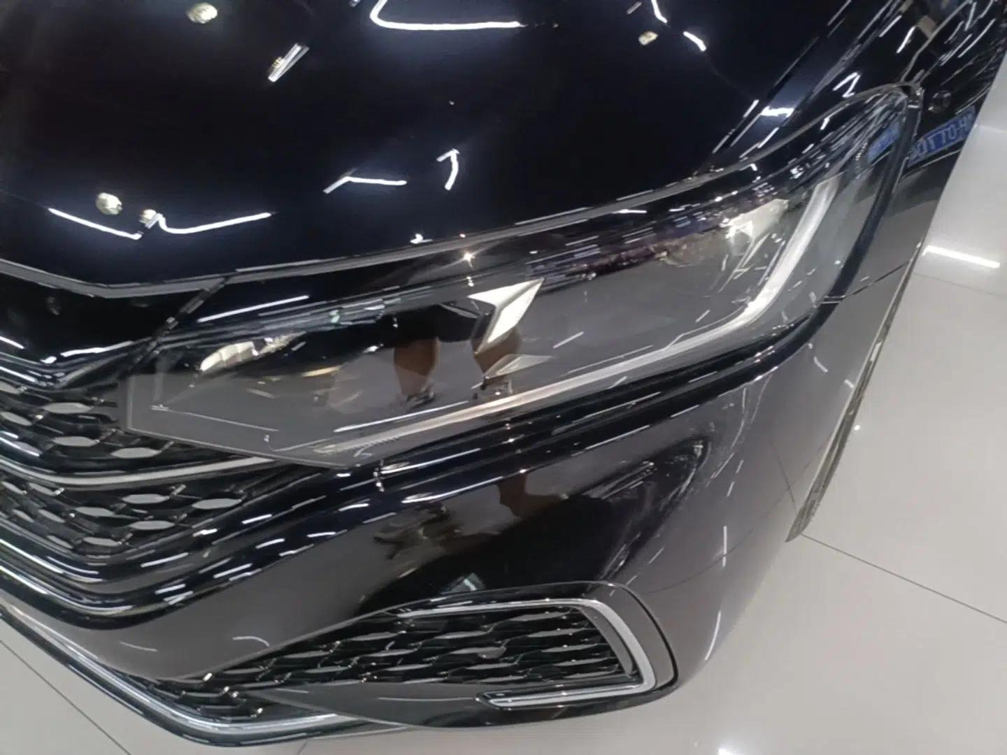 Volkswagen Passat 2025 Outstanding Model 380TSI Starry Dragon Edition — миниатюра 8