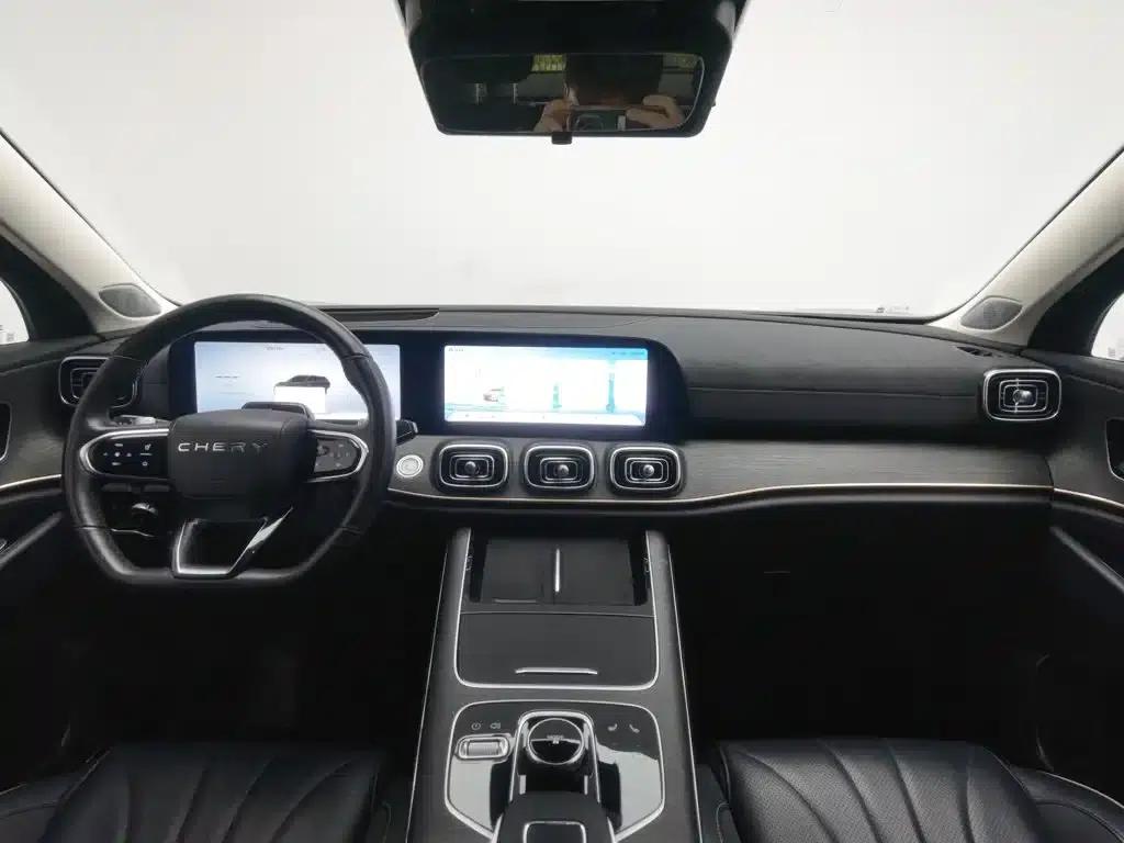 Chery Tiggo 9 2023 2.0T Dual-Clutch Two-Wheel Drive Premium Edition 5-Seater — миниатюра 5