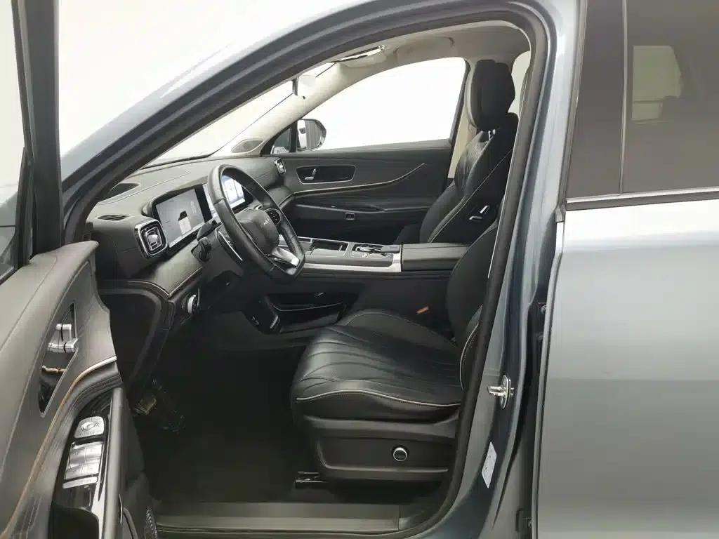 Chery Tiggo 9 2023 2.0T Dual-Clutch Two-Wheel Drive Premium Edition 5-Seater — миниатюра 10