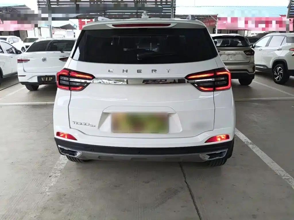 Chery Tiggo 5x 2020 1.5L CVT Fashion Edition — миниатюра 6