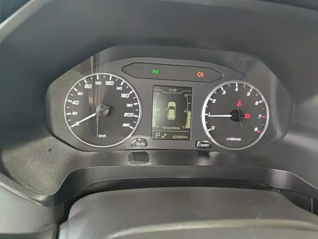 Chery Tiggo 5x 2022 Super Hero Edition 1.5L CVT Fashion Model — миниатюра 12