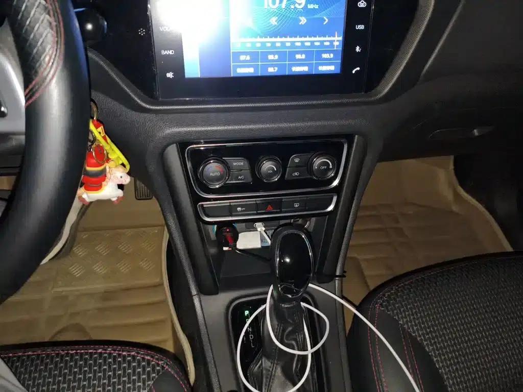 Chery Tiggo 3 2016 1.6L CVT Smart Edition — миниатюра 9