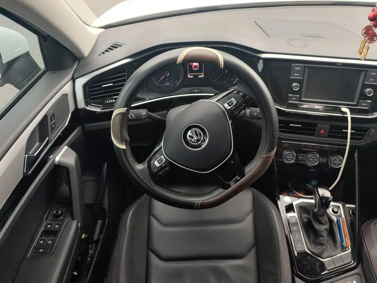 Volkswagen Tayron 2019 330TSI Two-Wheel Drive Luxury Model China VI Standard — миниатюра 10