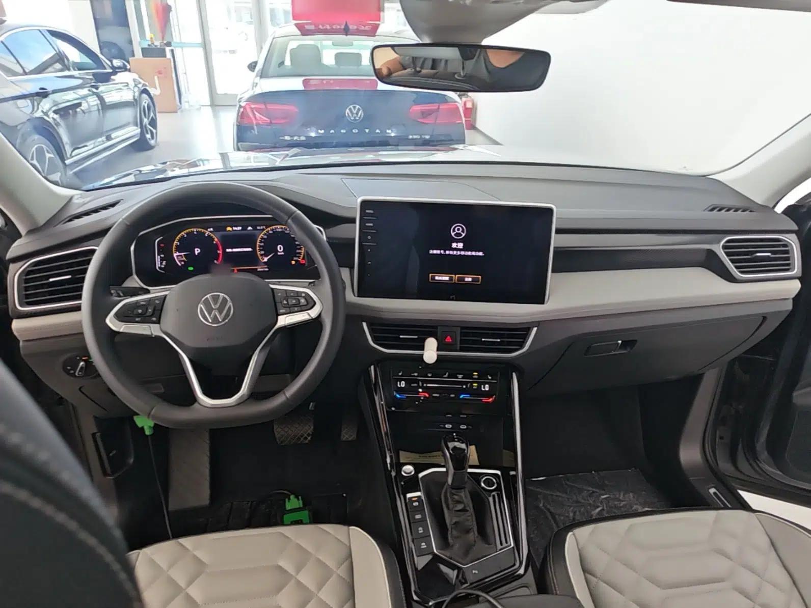 Volkswagen Tayron 2023 300TSI Two-Wheel-Drive Luxury Plus Advanced Edition — миниатюра 12