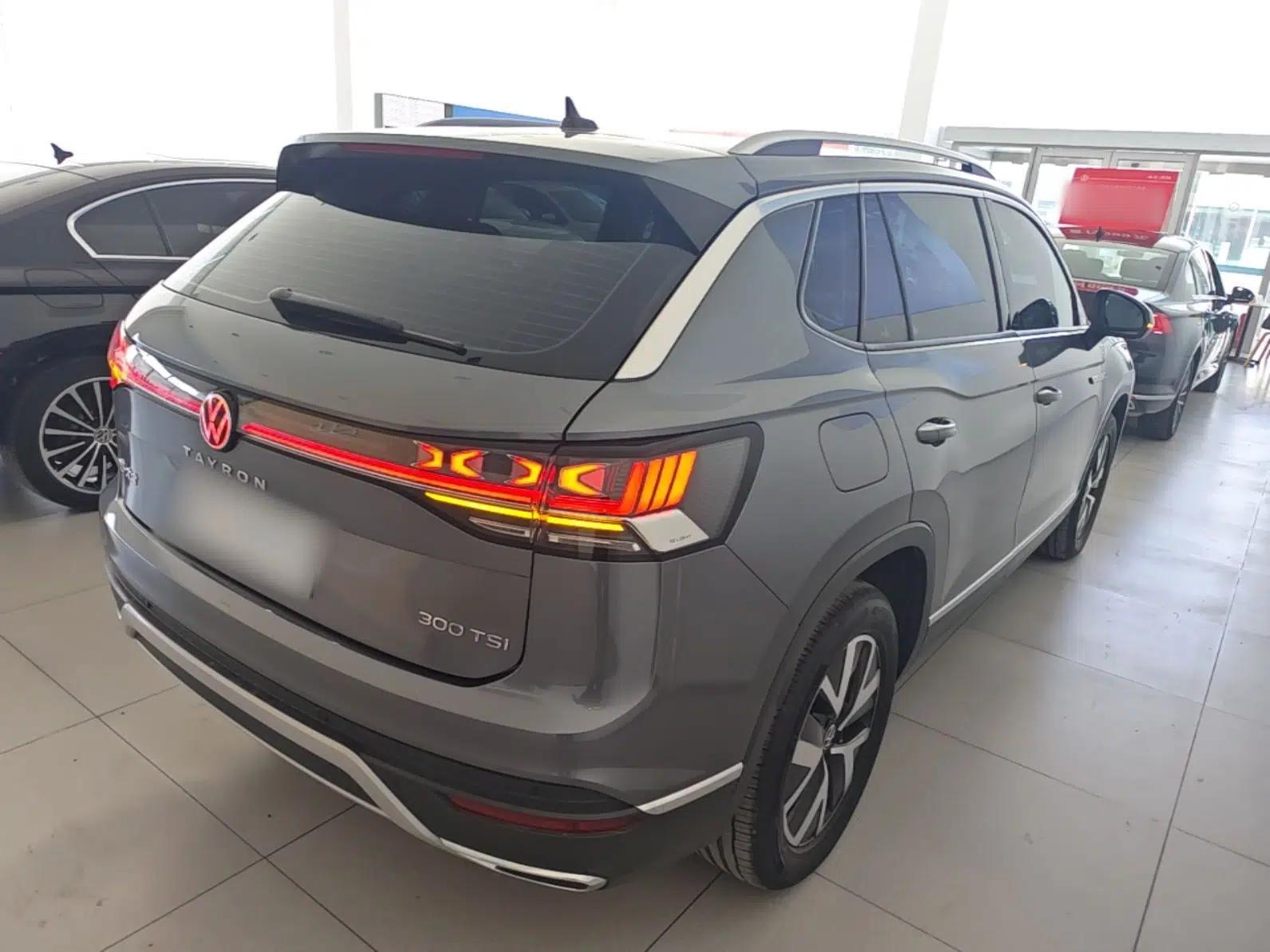 Volkswagen Tayron 2023 300TSI Two-Wheel-Drive Luxury Plus Advanced Edition — миниатюра 6