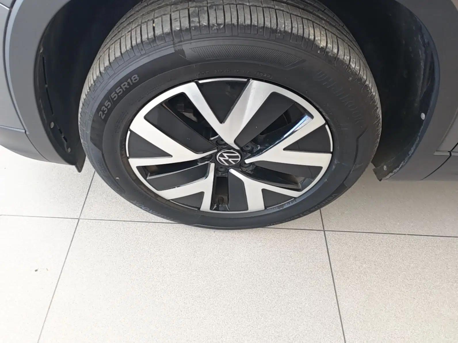 Volkswagen Tayron 2023 300TSI Two-Wheel-Drive Luxury Plus Advanced Edition — миниатюра 10