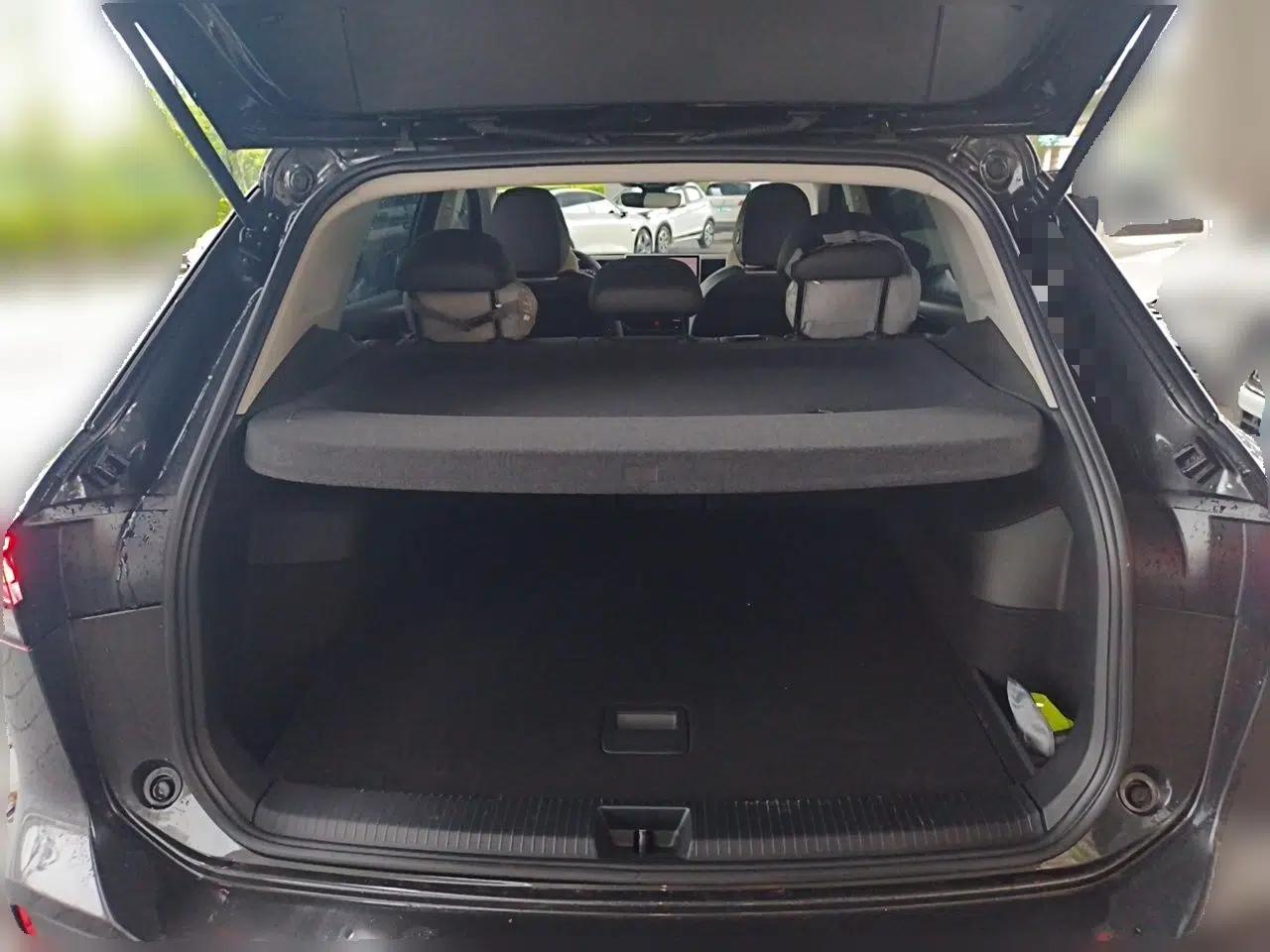 Volkswagen Tayron 2025 Tiguan L 330TSI Two-Wheel-Drive Elite — миниатюра 19