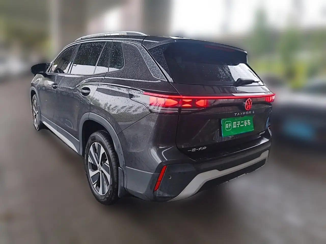 Volkswagen Tayron 2025 Tiguan L 330TSI Two-Wheel-Drive Elite — миниатюра 4