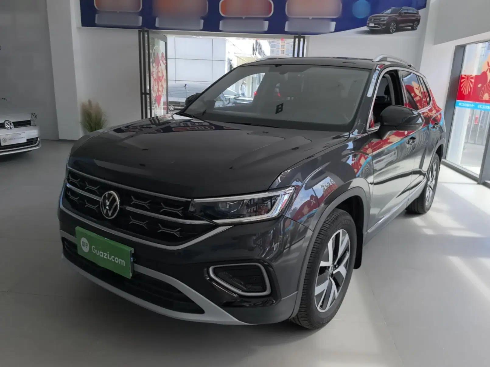 Volkswagen Tayron 2025 Zhongxiang Version 300TSI — миниатюра 1