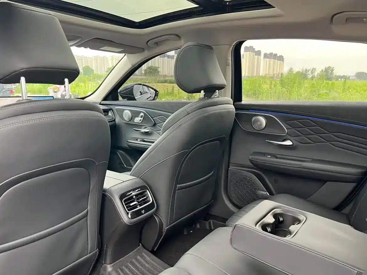 Chery Arrizo 8 PRO 2025 1.6T DCT Luxury+ — миниатюра 8