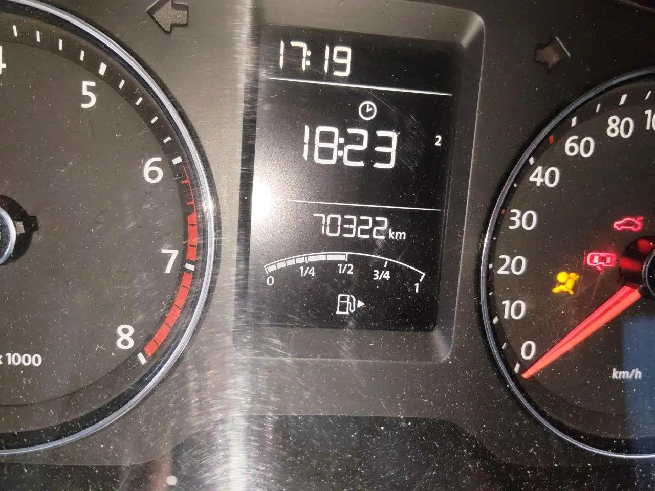Volkswagen Lavida 2013 Restyled Classic 1.6L Manual Comfort Edition — миниатюра 12