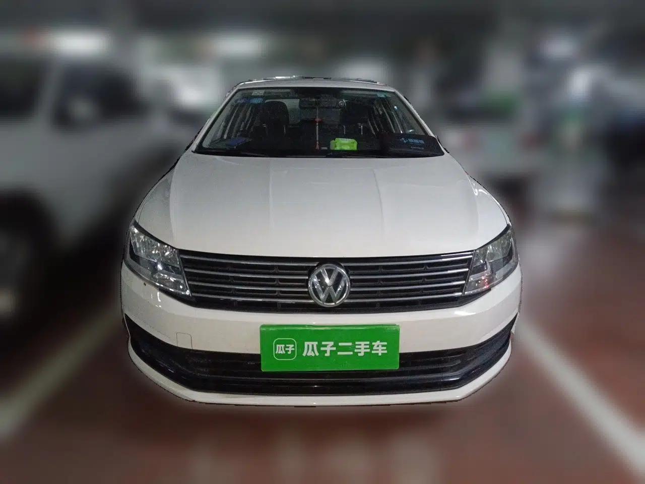 Volkswagen Lavida 2017 1.6L Automatic Fashion Edition — миниатюра 2