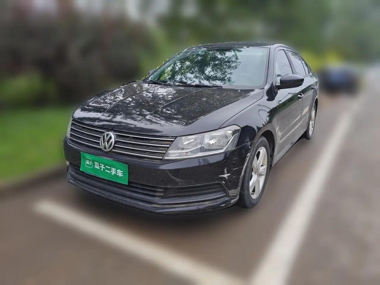 Volkswagen Lavida 2017 1.6L Automatic Fashion Edition — миниатюра 1