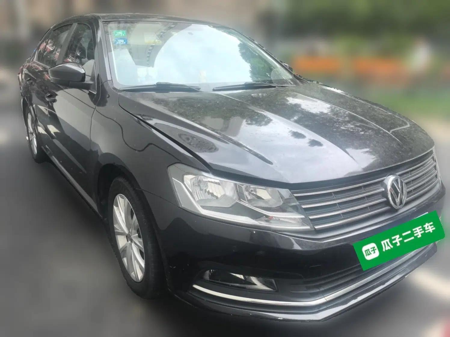 Volkswagen Lavida 2017 1.6L Automatic Comfort Edition — миниатюра 3