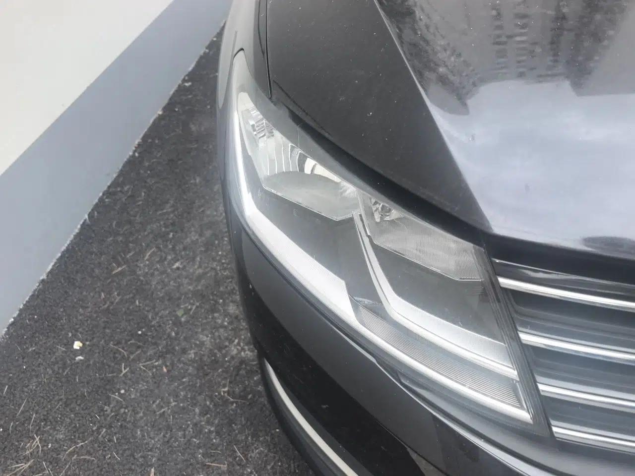 Volkswagen Lavida 2017 1.6L Automatic Comfort Edition — миниатюра 7