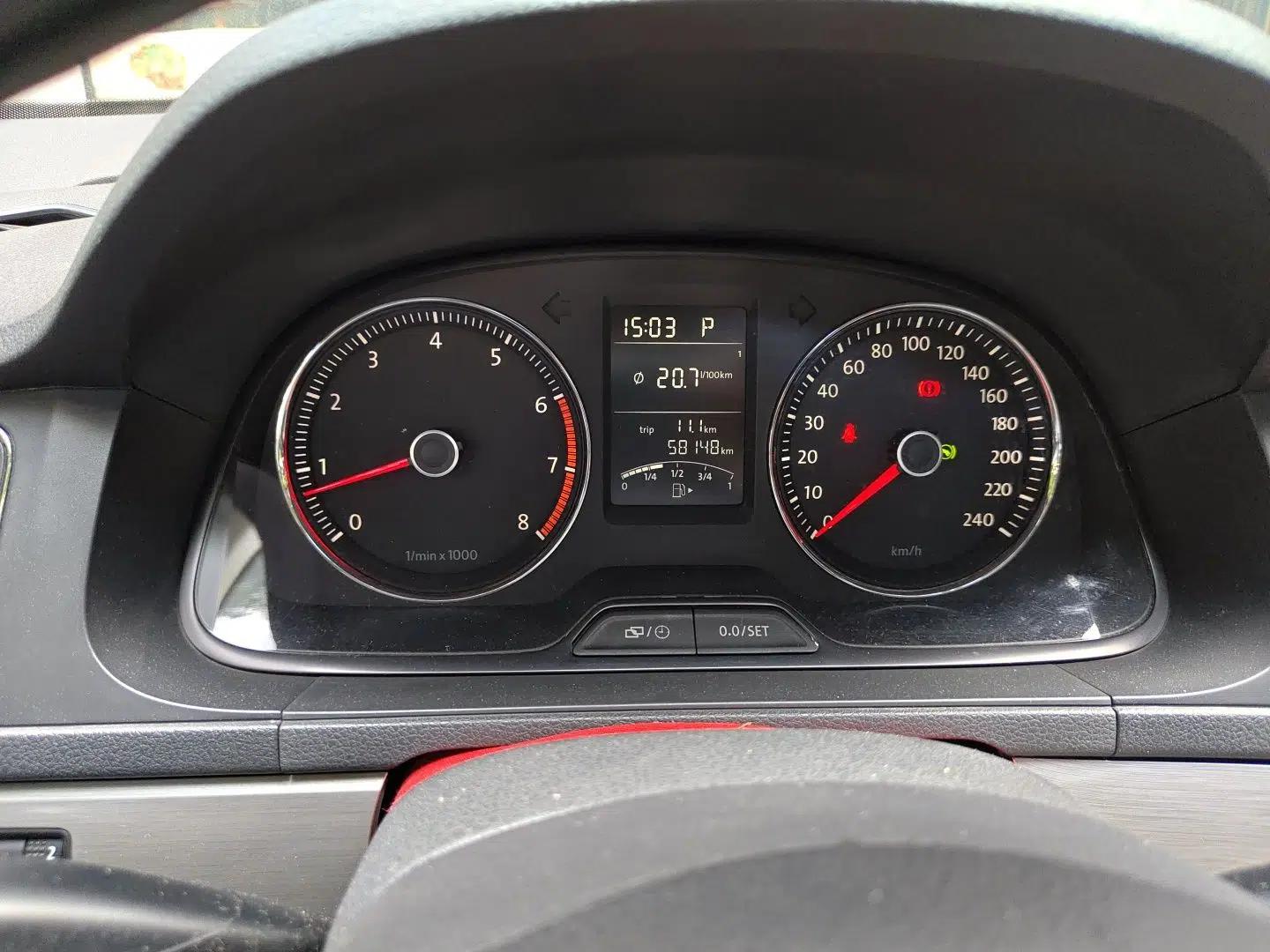 Volkswagen Lavida 2013 1.4TSI DSG Comfort Edition — миниатюра 11
