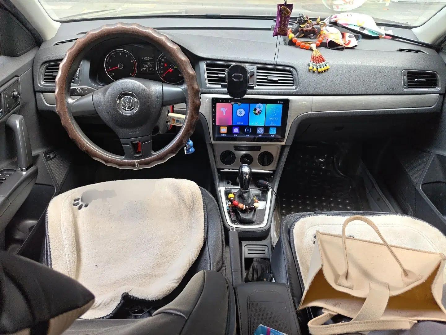 Volkswagen Lavida 2013 1.4TSI DSG Comfort Edition — миниатюра 9