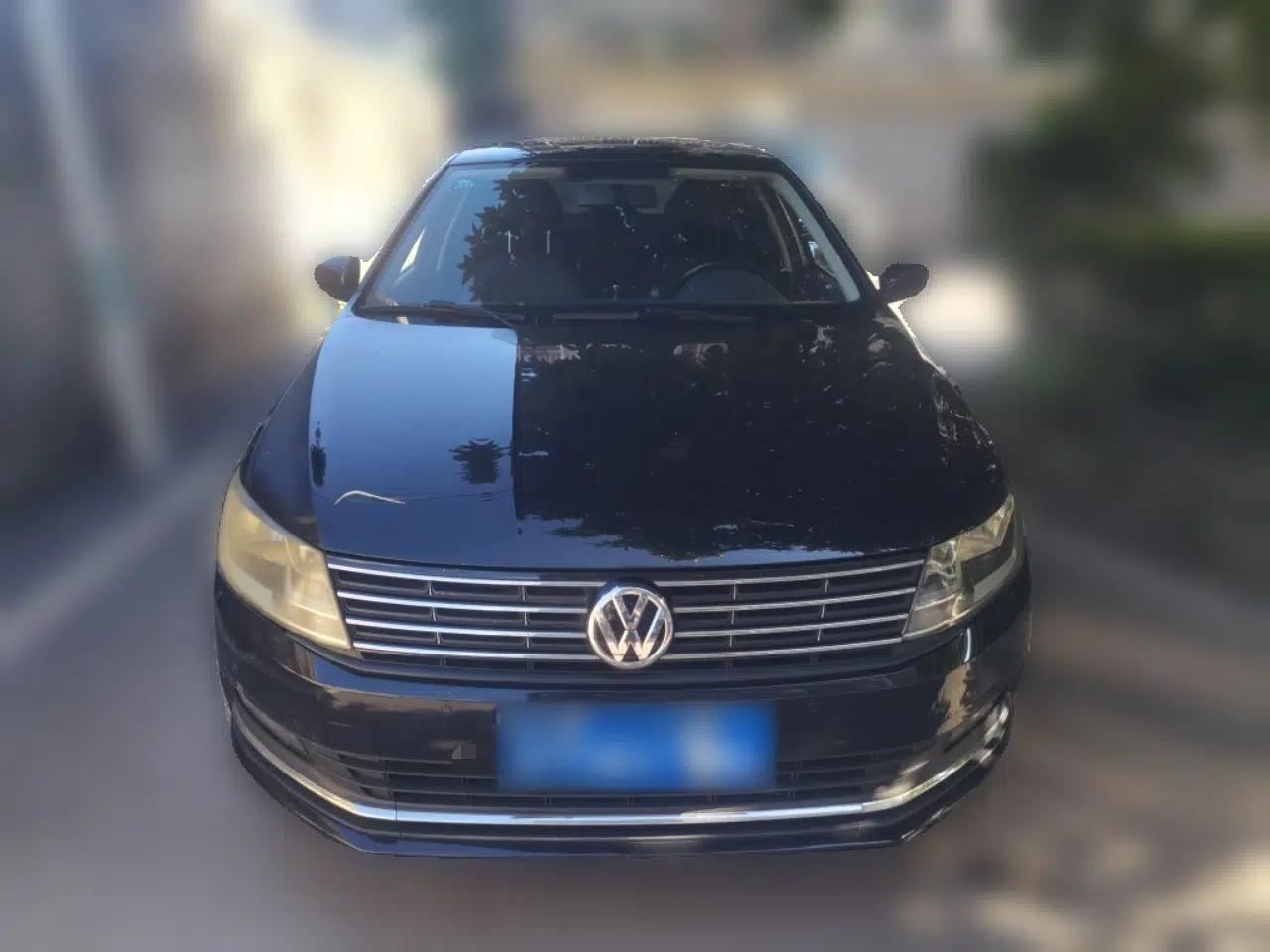Volkswagen Lavida 2017 1.6L Automatic Comfort Edition — миниатюра 2