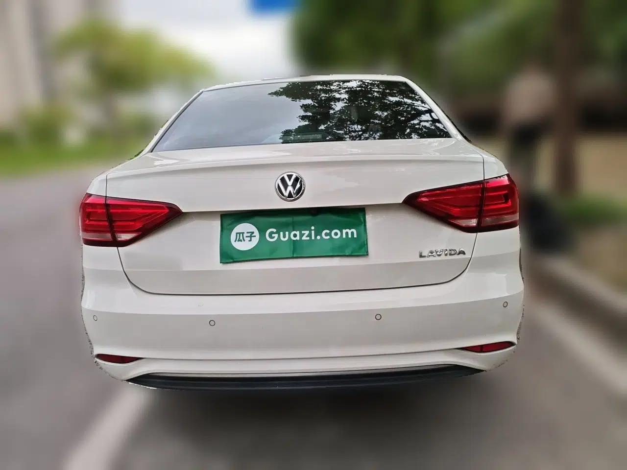 Volkswagen Lavida 2019 Lavida Start 1.5L Automatic Comfort Edition China VI Standard — миниатюра 5