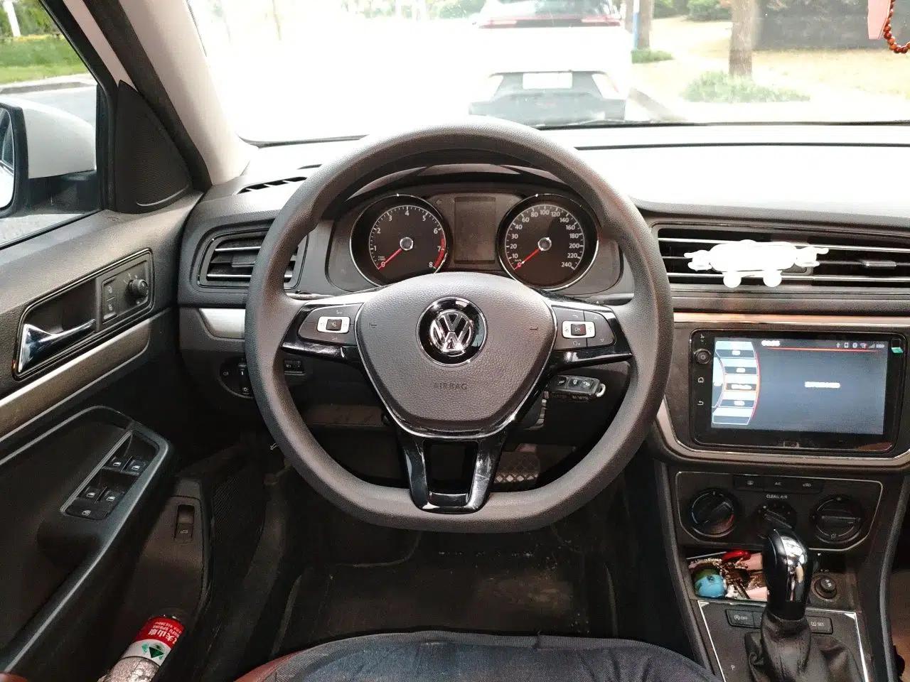 Volkswagen Lavida 2019 Lavida Start 1.5L Automatic Comfort Edition China VI Standard — миниатюра 10